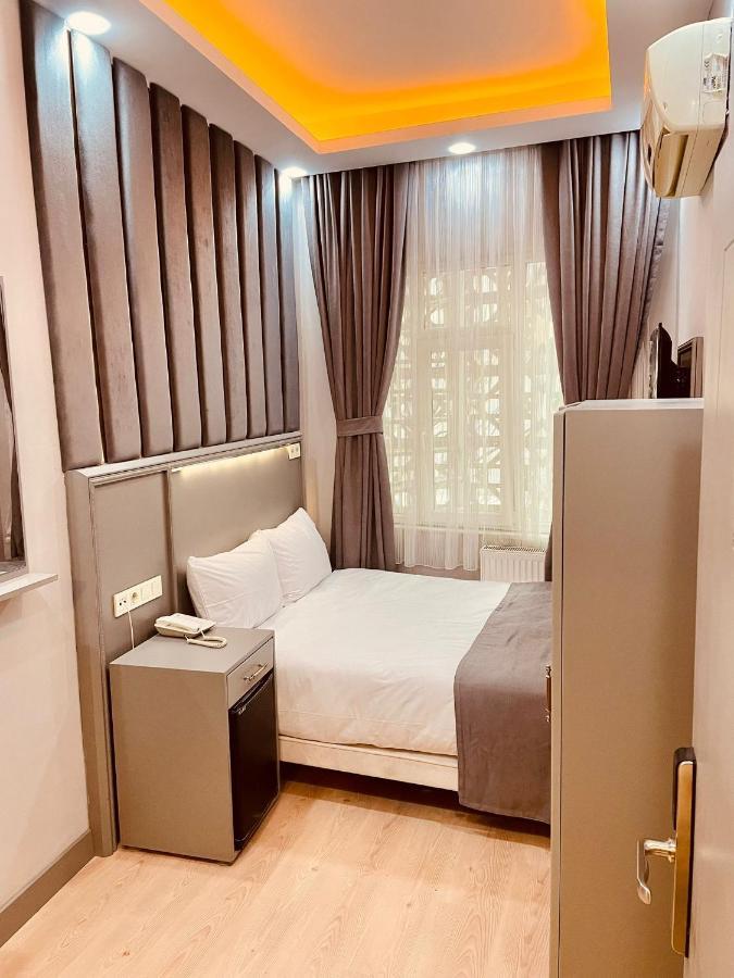 Crowned Plus Hotel 이스탄불 외부 사진