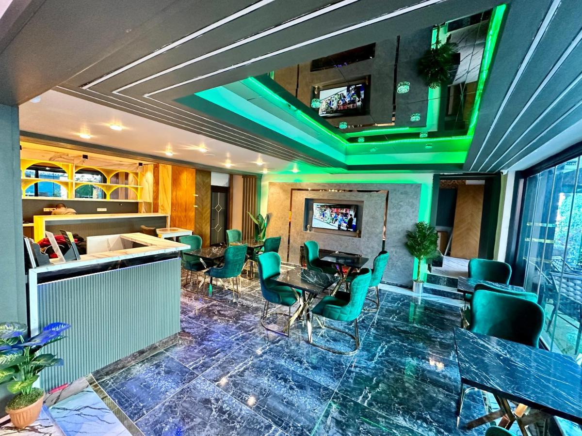 Crowned Plus Hotel 이스탄불 외부 사진