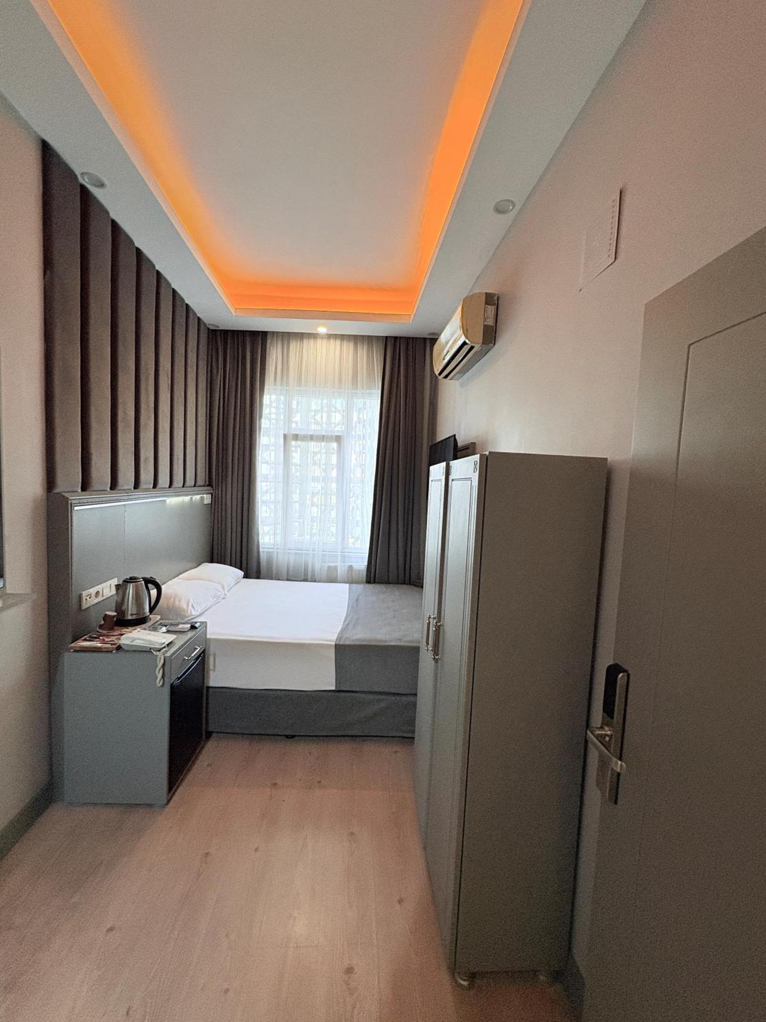 Crowned Plus Hotel 이스탄불 외부 사진