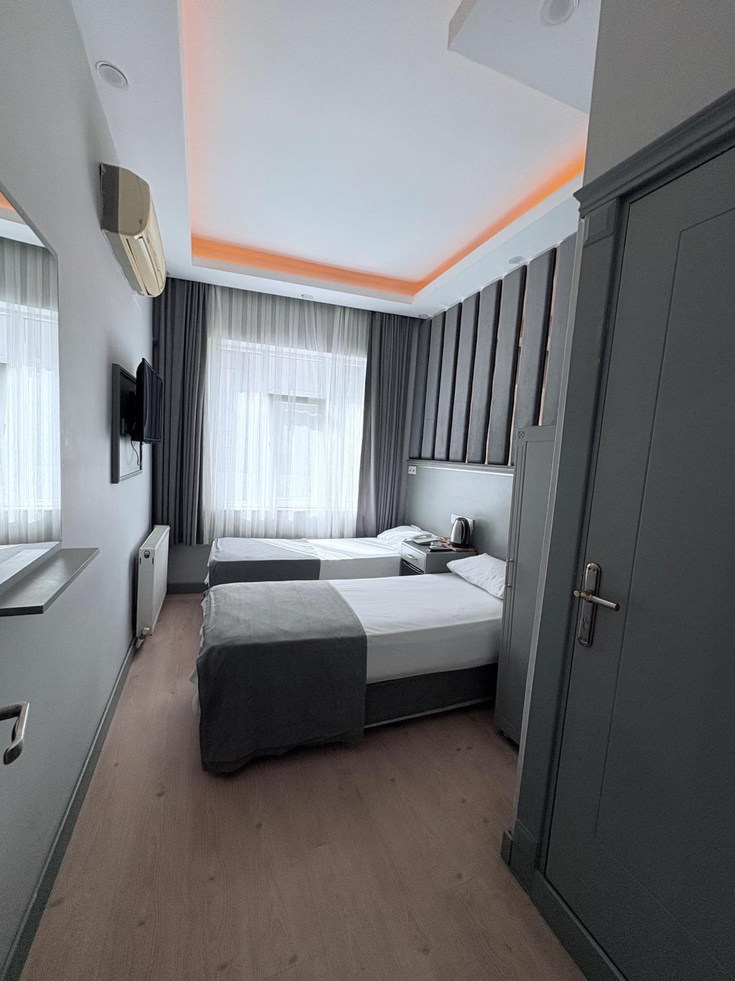 Crowned Plus Hotel 이스탄불 외부 사진
