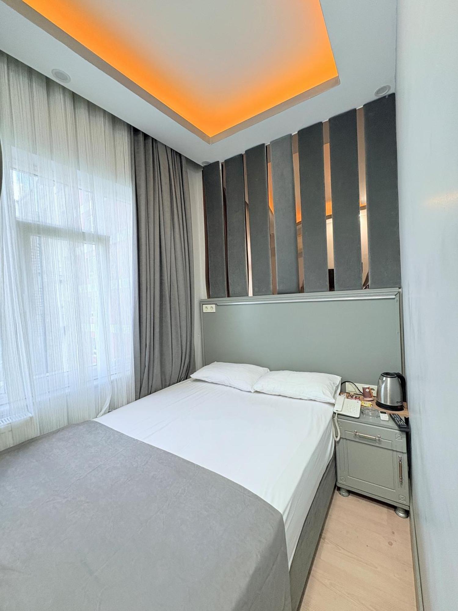 Crowned Plus Hotel 이스탄불 외부 사진